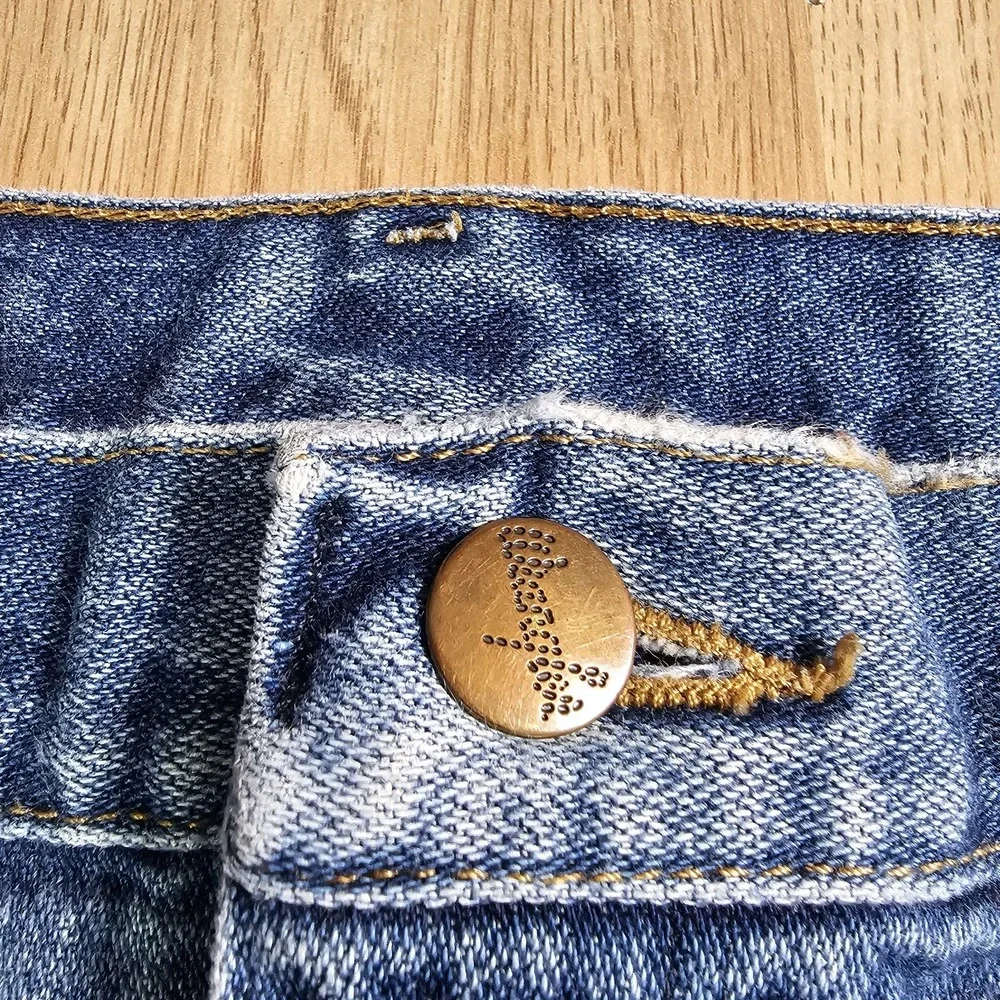 Wrangler Relaxed Boot Cut Jeans 36x30 (36x27) Cowboy Rodeo Medium Wash Hemmed‎